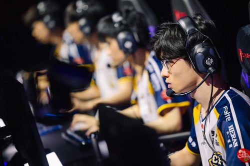 《英雄聯盟MSI》MSI 季中賽CFO激戰五局，2：3惜败T1