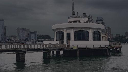 《億數追憶》—— 一億巨款的契約,將你拖入都市傳說的怪奇漩渦。超自然懸疑佳作,現已悄然上市。